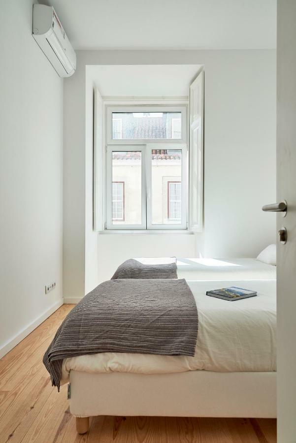 Modern Apartment Calcada Sao Francisco II Lisbon Luaran gambar